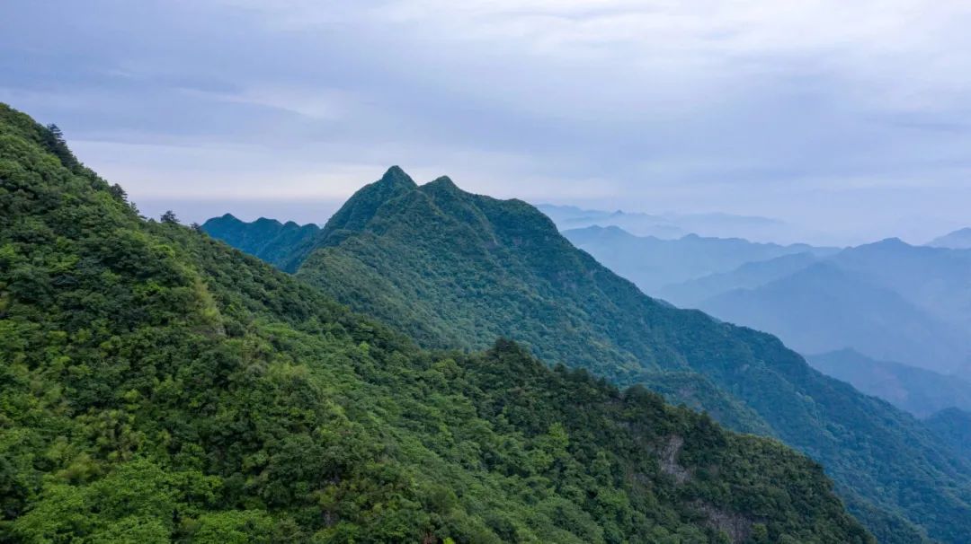 醉卧青山绿水 畅游千年古刹——高峰山（铁瓦寺）(图3)